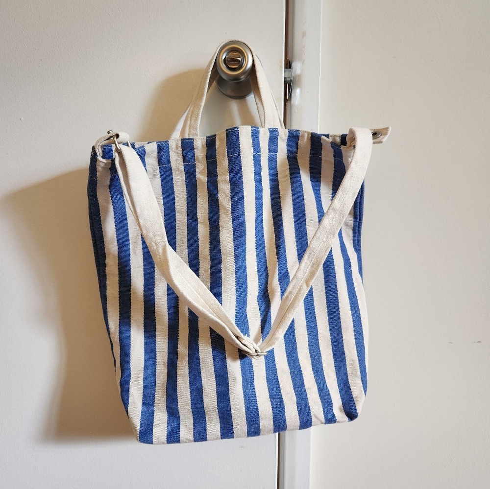 Baggu duck bag, blue stripes